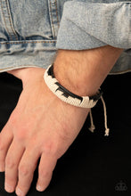 Load image into Gallery viewer, Nautical Distance - Black (Men&#39;s Bracelet)
